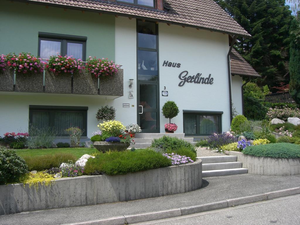 Haus Gerlinde Otel Zell am Harmersbach Dış mekan fotoğraf